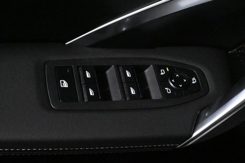 Used 2026 BMW X1 xDrive28i w/ Technology Package image 29