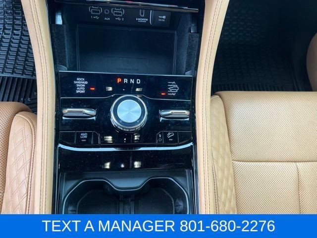 Used 2022 Jeep Grand Cherokee Summit AWD/4WD image 23