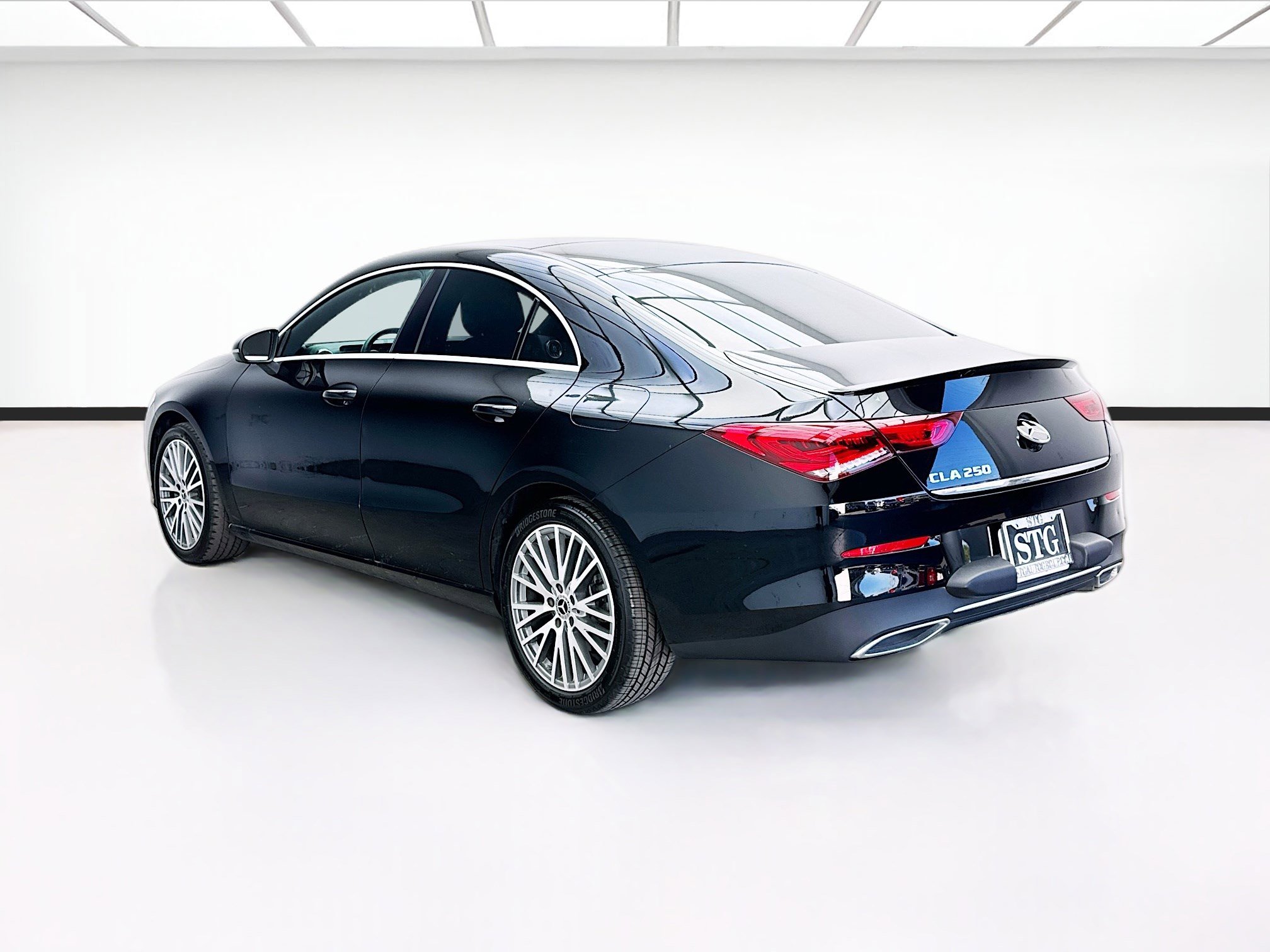 Used 2021 Mercedes-Benz CLA 250 image 6