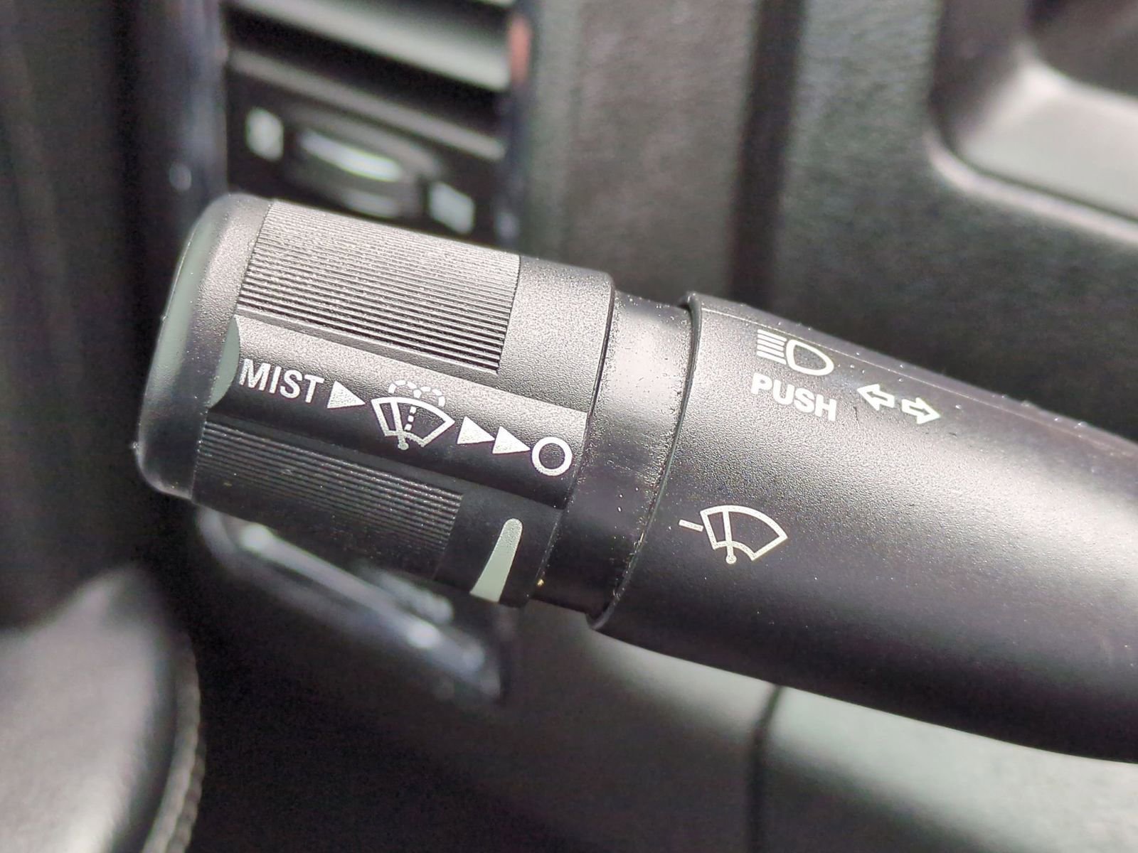 Used 2017 RAM 1500 Laramie w/ Convenience Group image 31