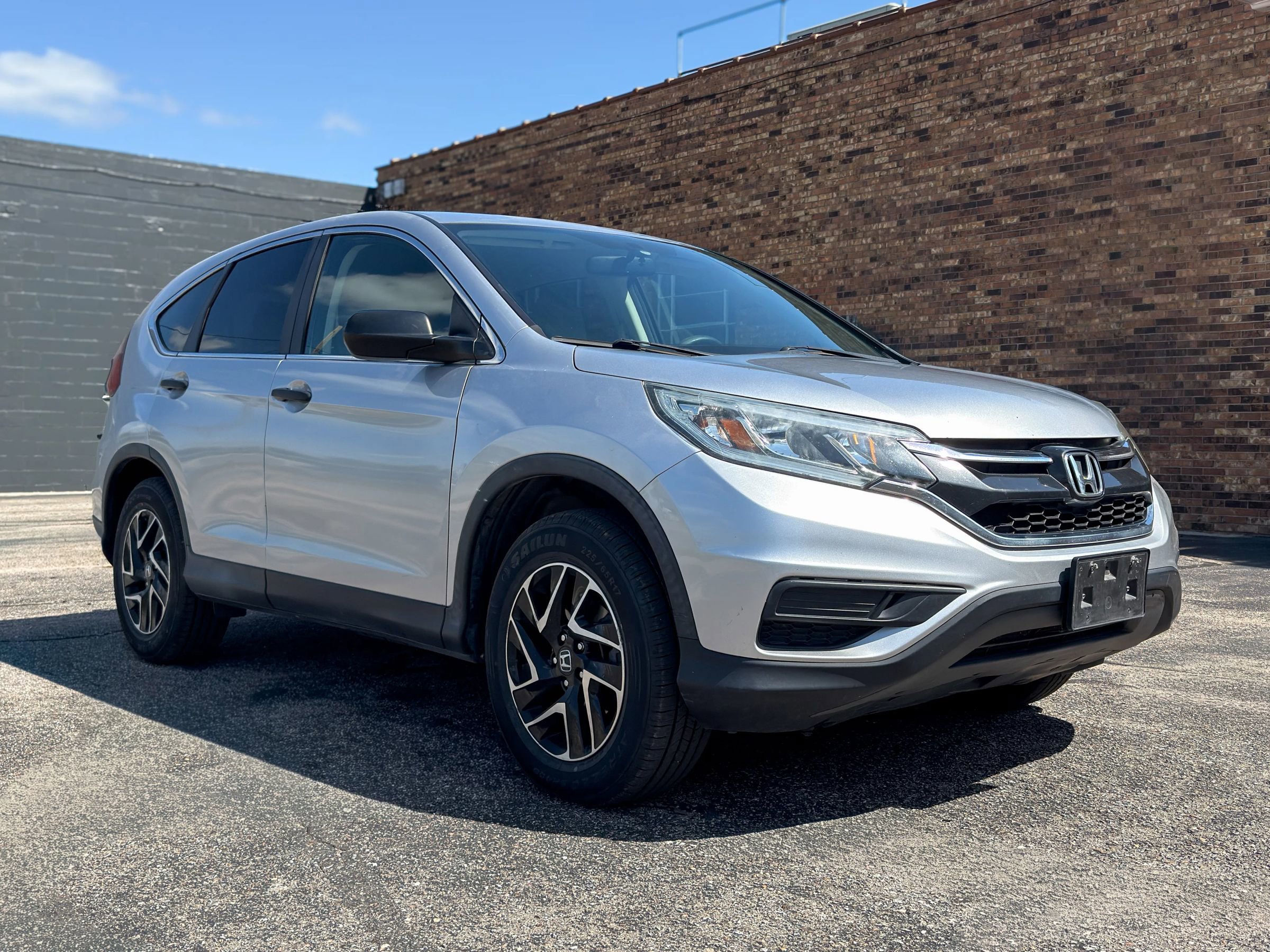 Used 2016 Honda CR-V SE image 1