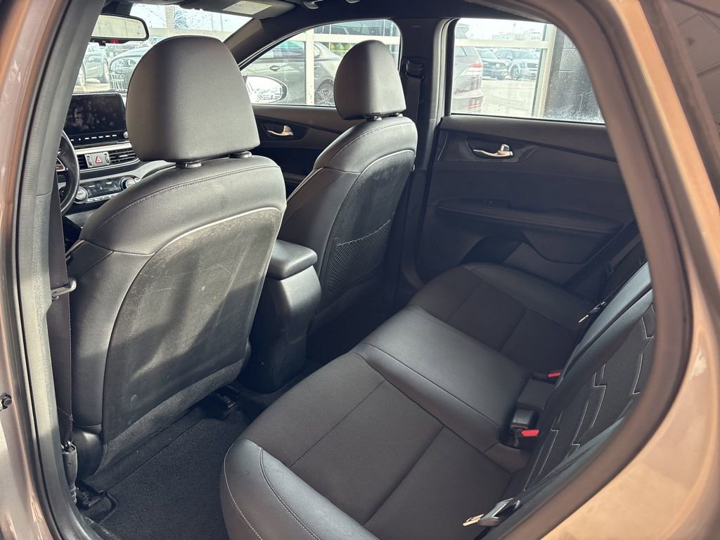 Certified 2023 Kia Forte GT-Line image 17