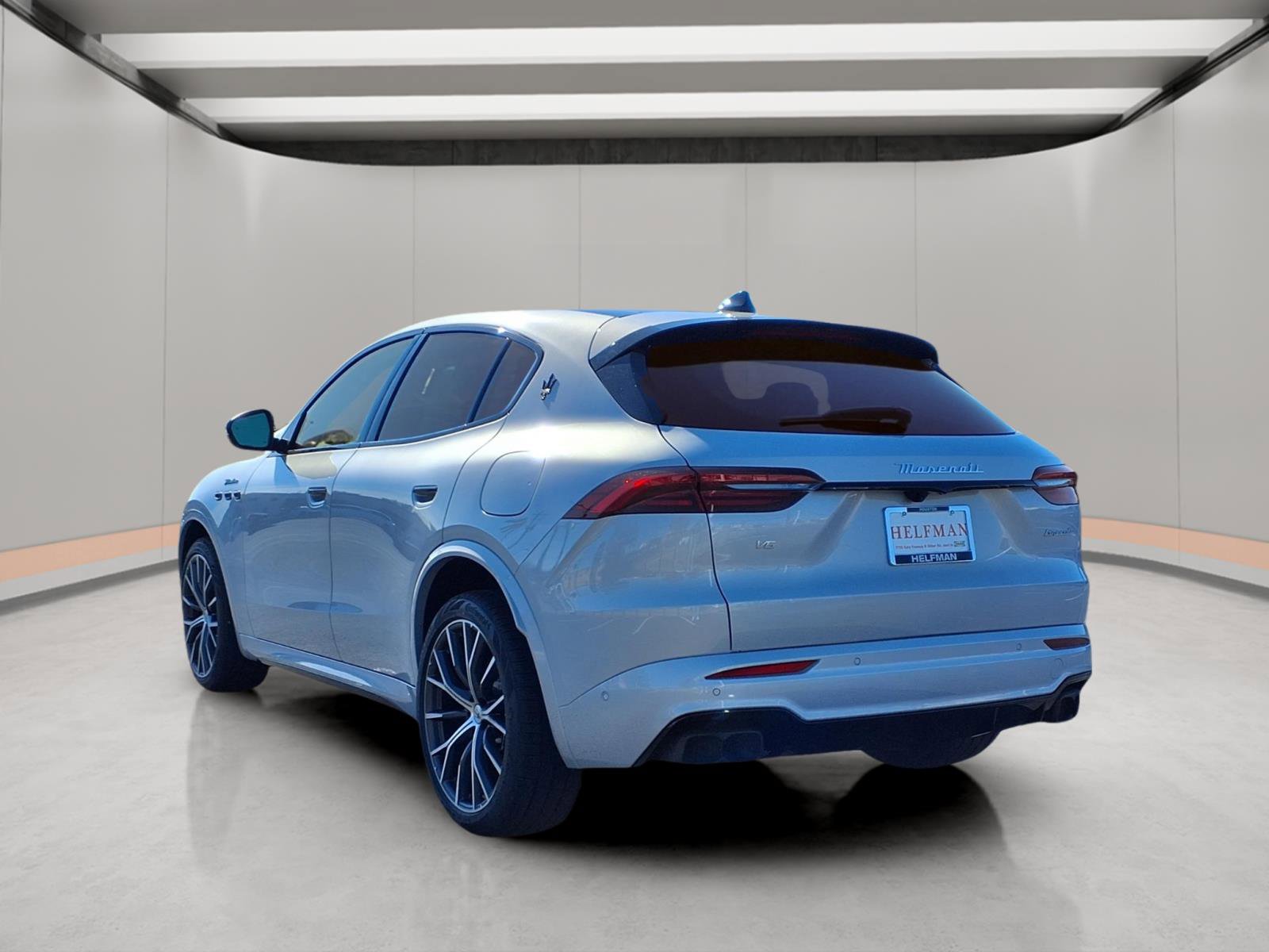 New 2026 Maserati Grecale Modena image 4