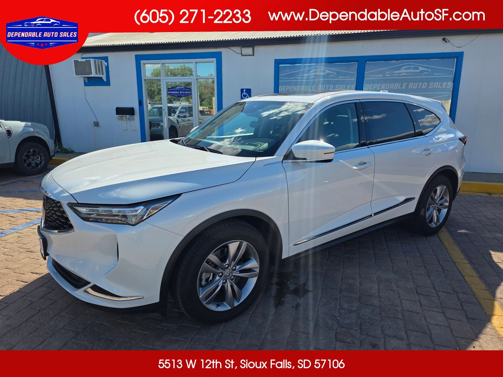 Used 2023 Acura MDX SH-AWD image 1