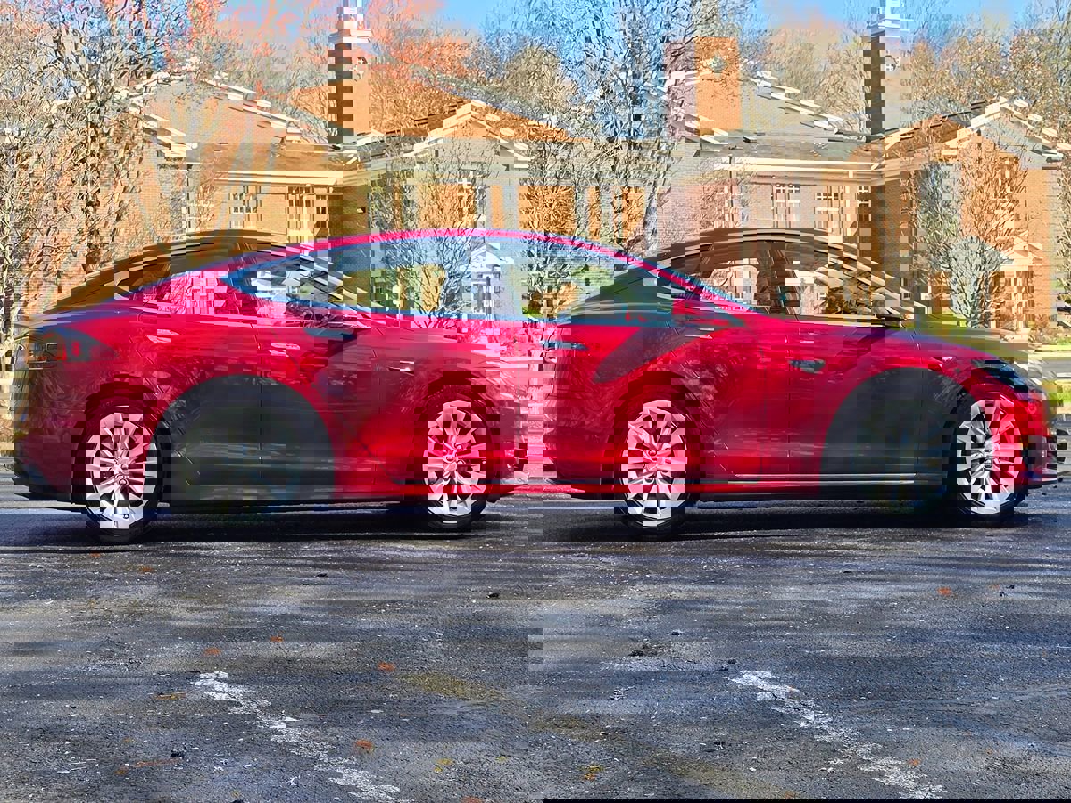 Used 2018 Tesla Model S 100D image 8