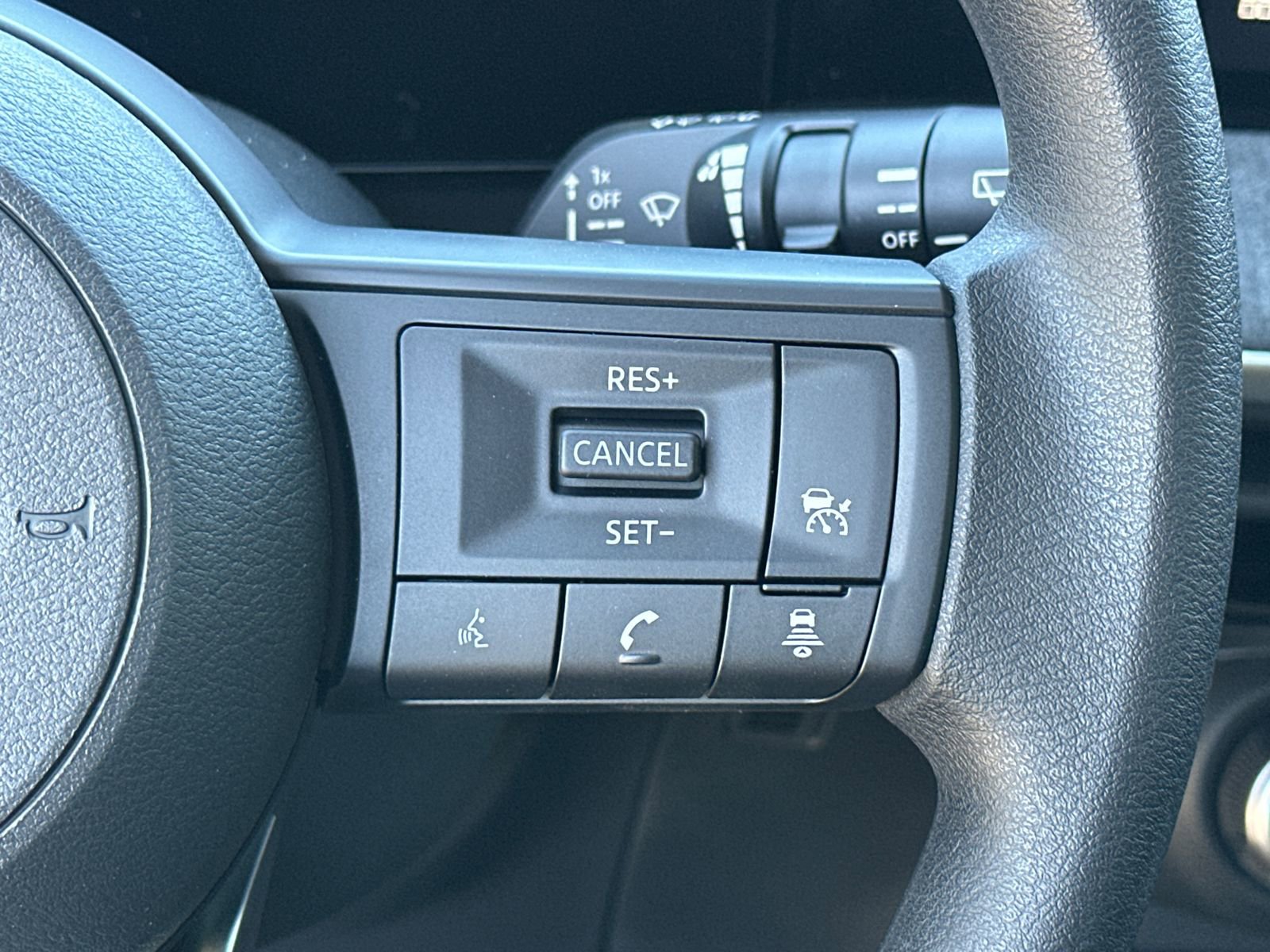 New 2026 Nissan Kicks S image 22