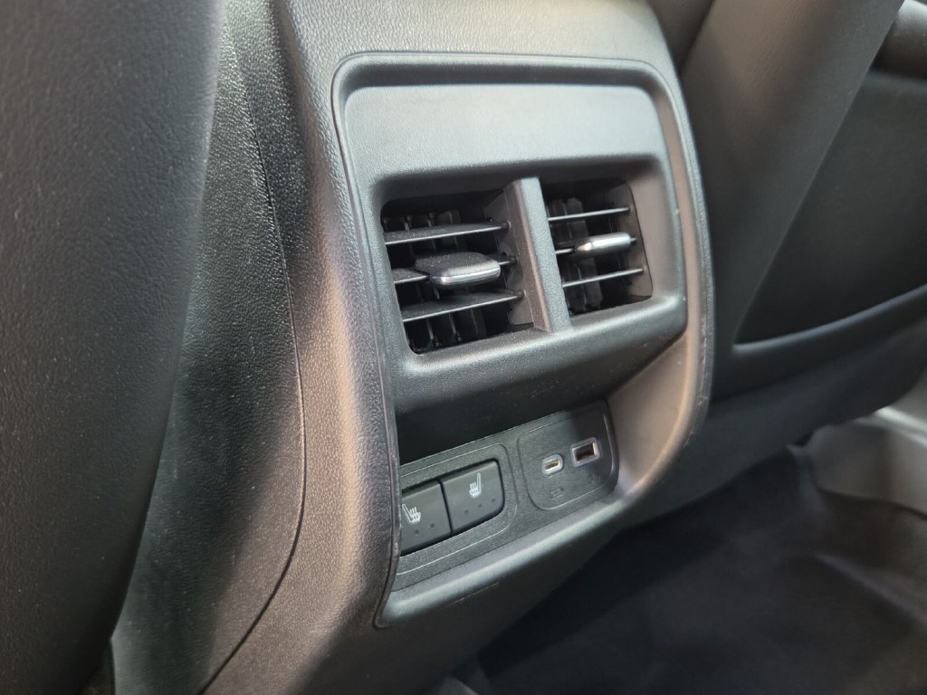 Used 2024 Cadillac XT4 Sport FWD image 14