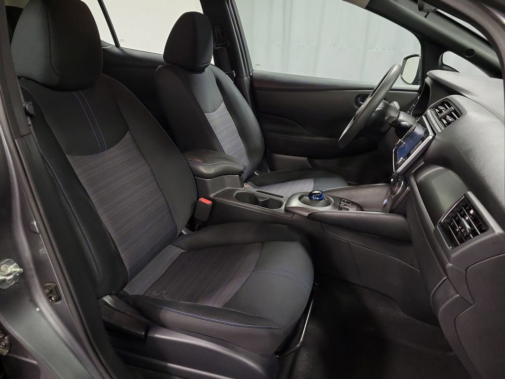 Used 2020 Nissan Leaf S Plus image 23
