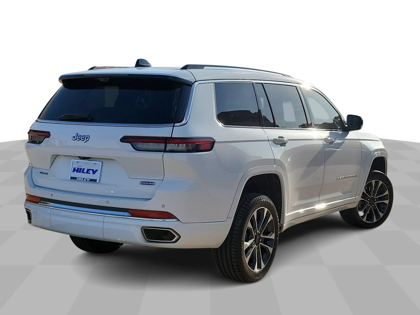 Used 2023 Jeep Grand Cherokee L Overland w/ Advanced Protech Group III AWD/4WD image 8
