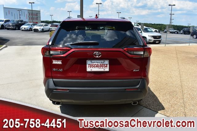 Used 2023 Toyota RAV4 XLE FWD image 8