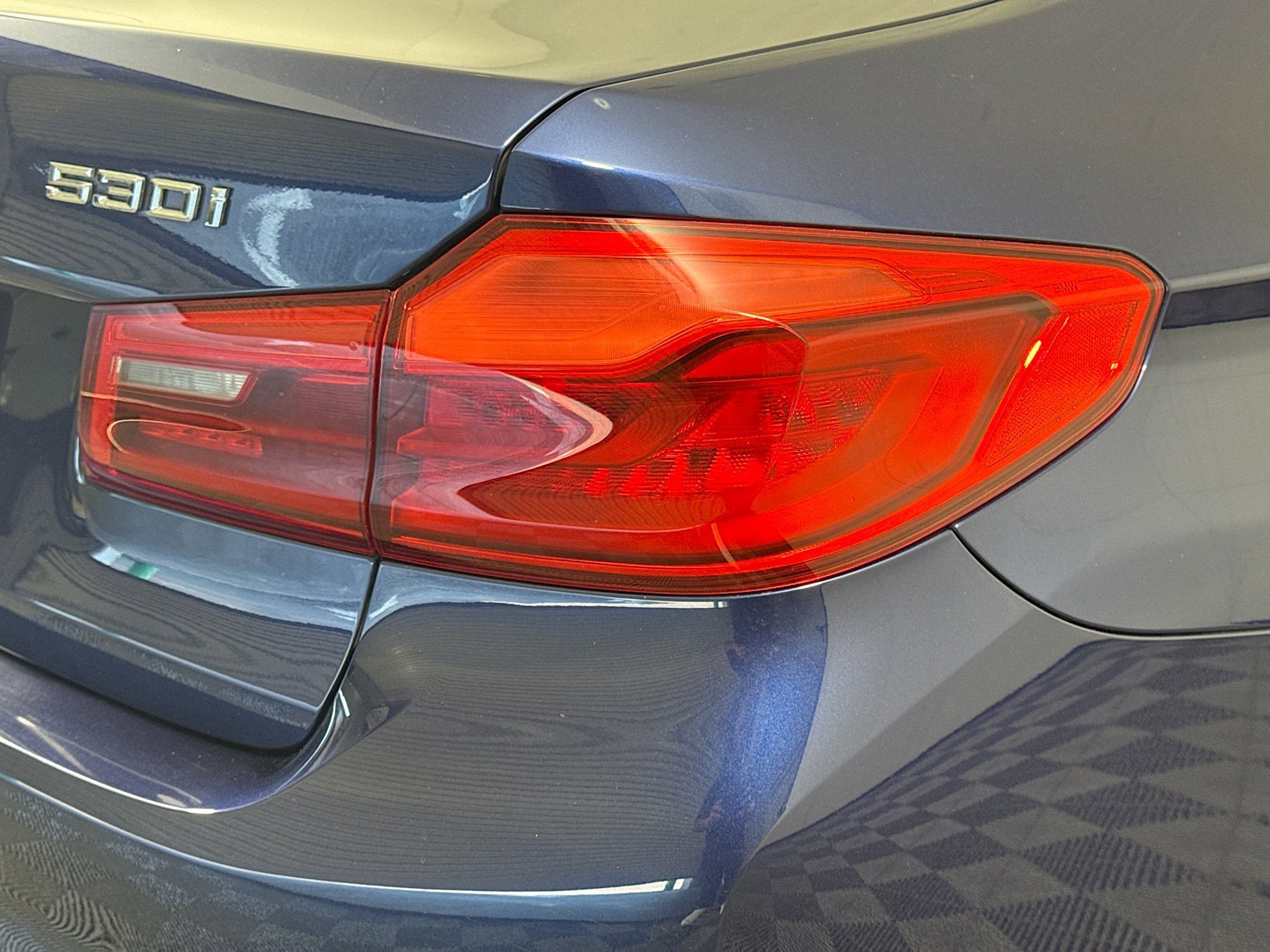 Used 2019 BMW 530i w/ Convenience Package image 34