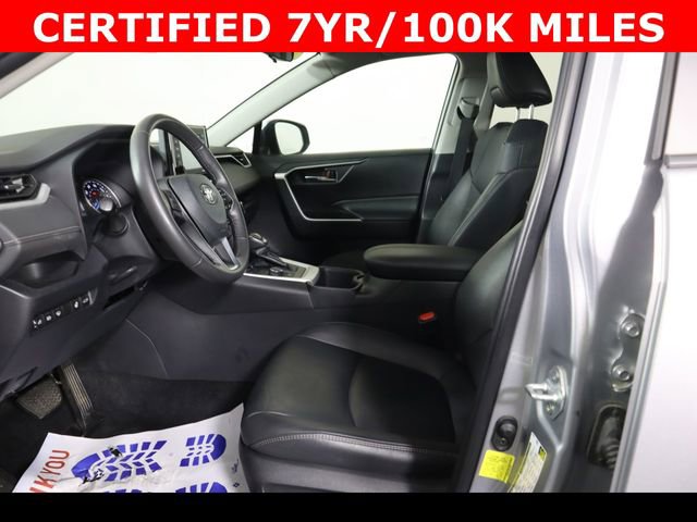 Used 2022 Toyota RAV4 XLE Premium image 30