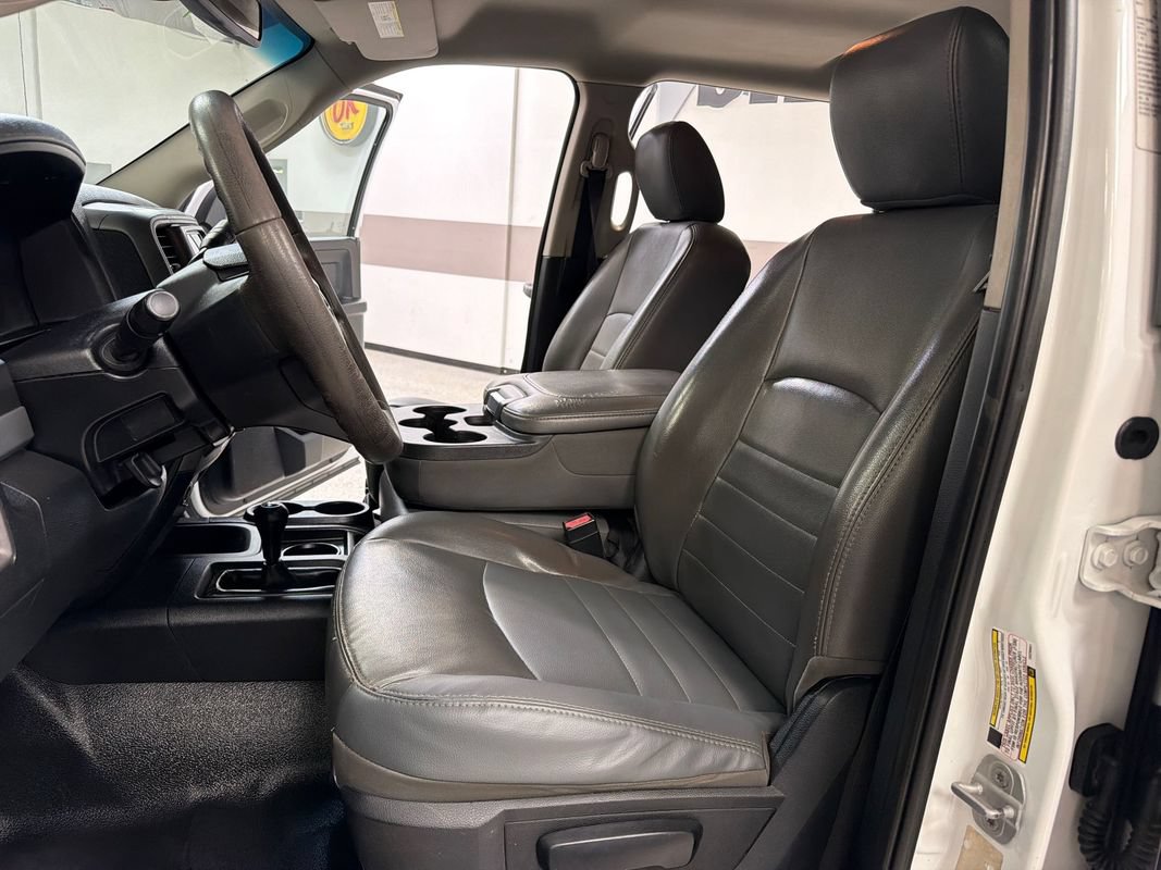 Used 2014 RAM 3500 Tradesman w/ Chrome Appearance Group AWD/4WD image 22