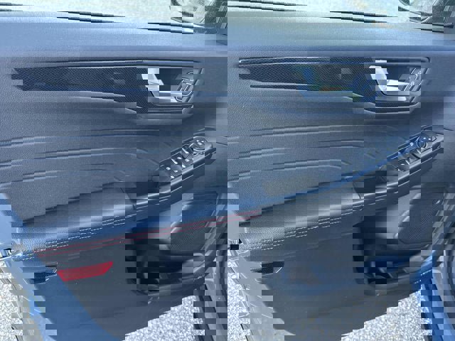 New 2026 Ford Escape ST-Line w/ Tech Pack #1 image 14