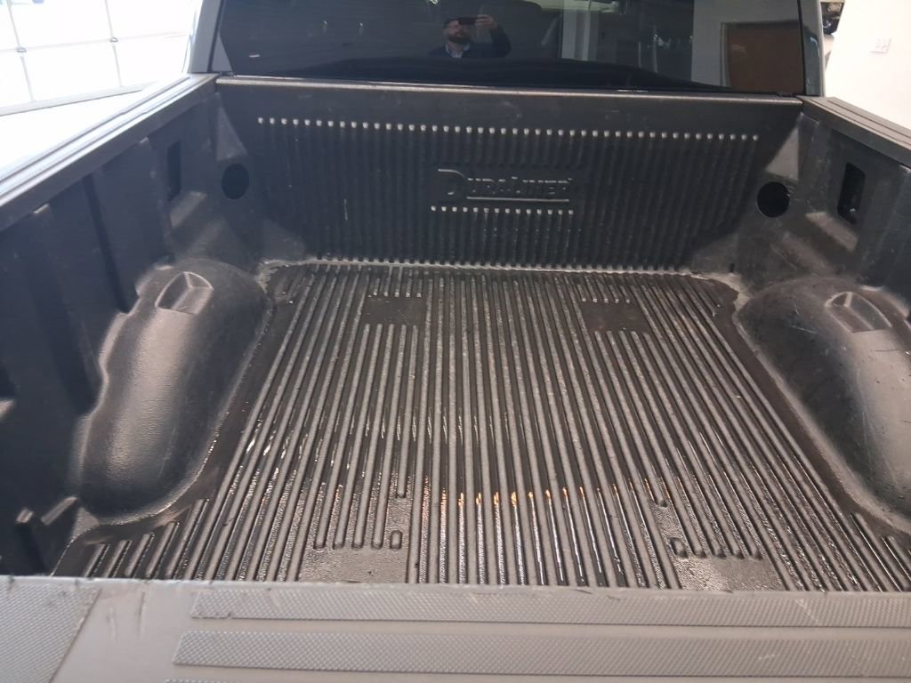 Used 2025 Ford F150 XLT w/ Equipment Group 301A Standard image 17