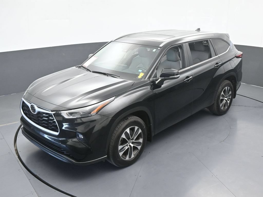 Used 2026 Toyota Highlander XLE AWD/4WD image 48