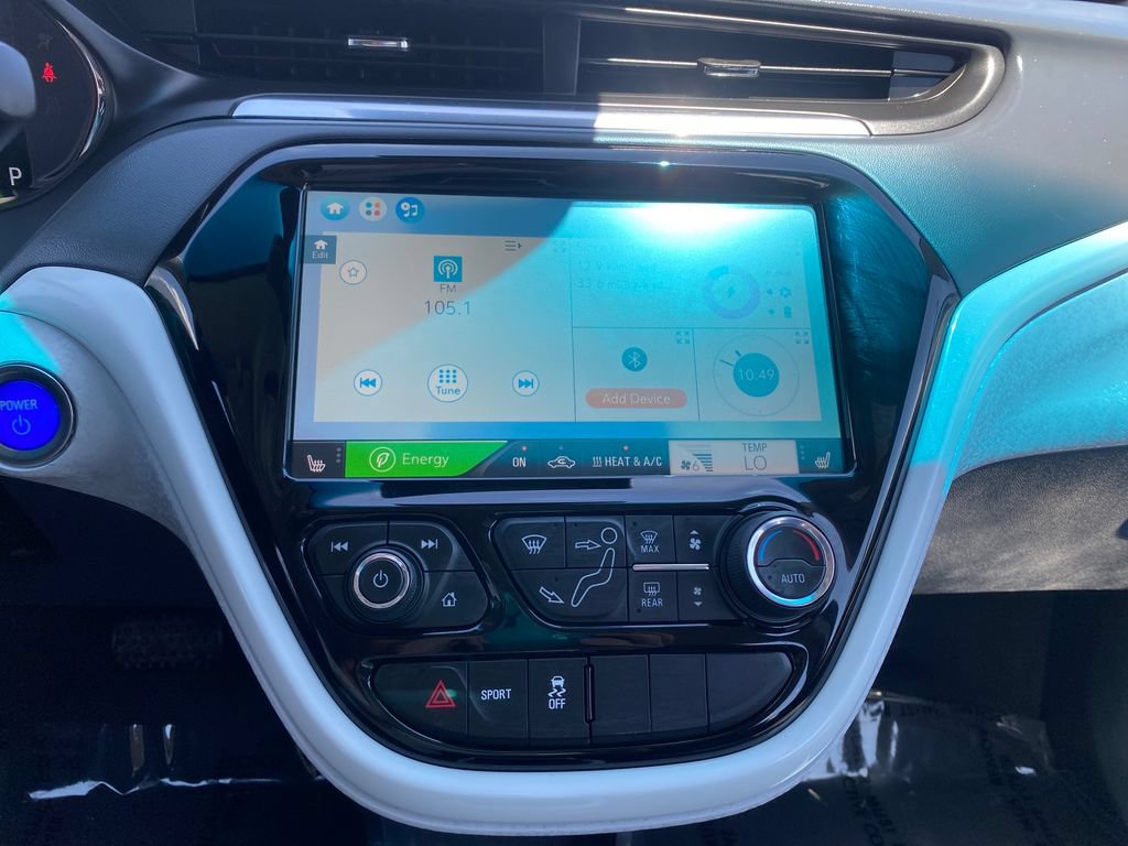 Used 2018 Chevrolet Bolt Premier w/ Driver Confidence II Package FWD image 17