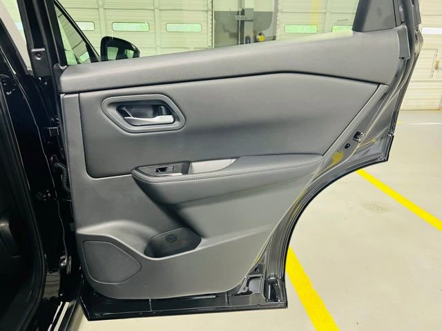 New 2026 Nissan Rogue SV FWD image 30