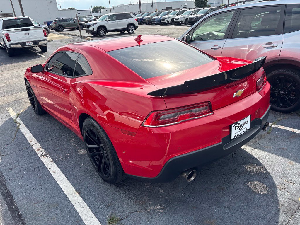 Used 2015 Chevrolet Camaro SS w/ RS Package RWD image 3