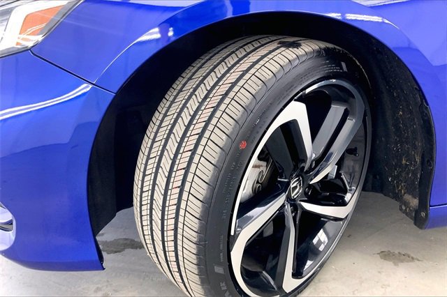Used 2018 Honda Accord Sport image 33