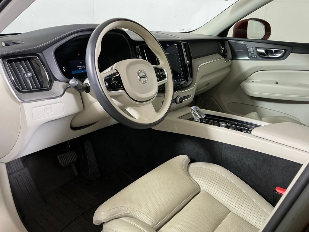 Used 2023 Volvo XC60 B5 Ultimate w/ Climate Package AWD/4WD image 20