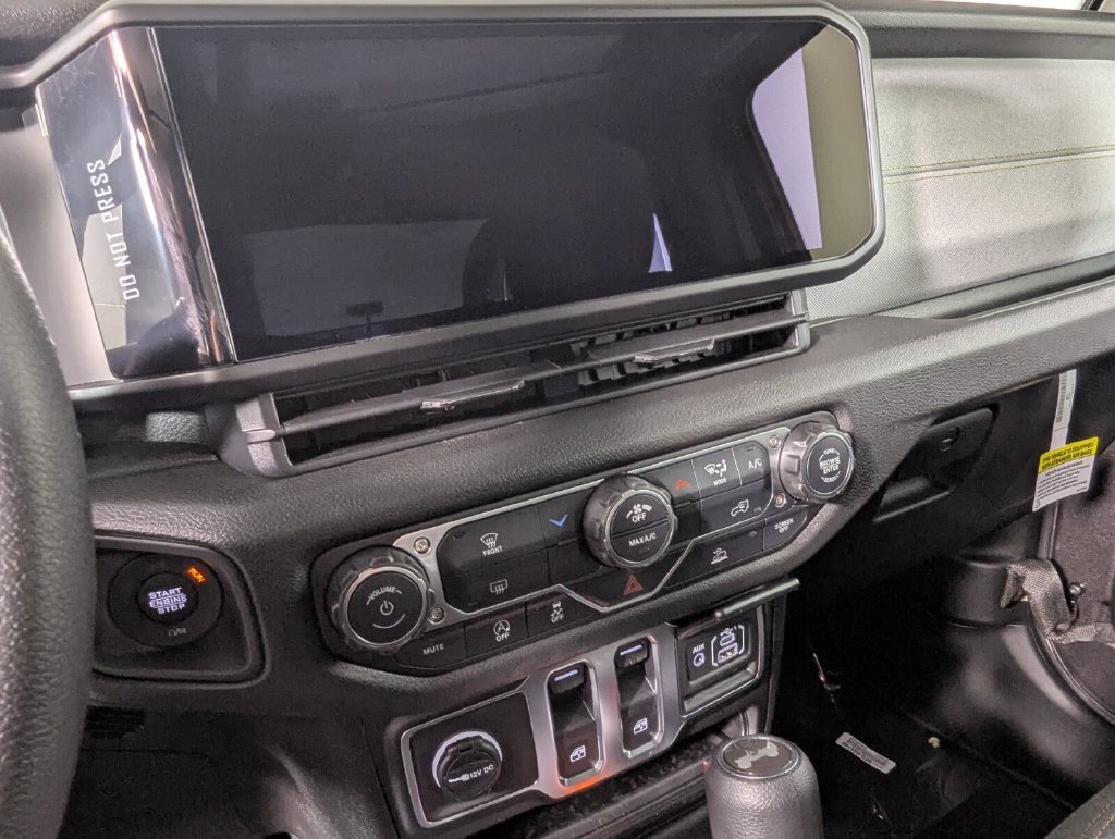 New 2026 Jeep Wrangler Sport AWD/4WD image 19