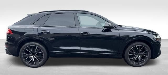 Used 2021 Audi SQ8 Prestige AWD/4WD image 9