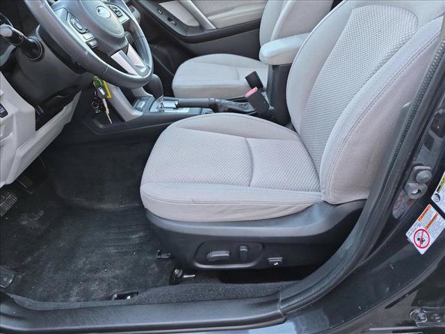 Used 2018 Subaru Forester 2.5i Premium AWD/4WD image 16