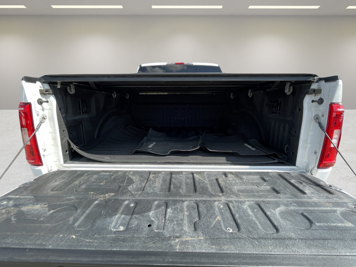 Used 2022 Ford F150 XLT w/ Trailer Tow Package AWD/4WD image 36