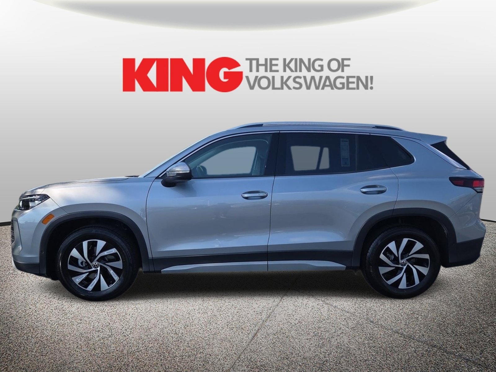 New 2026 Volkswagen Tiguan S FWD image 7