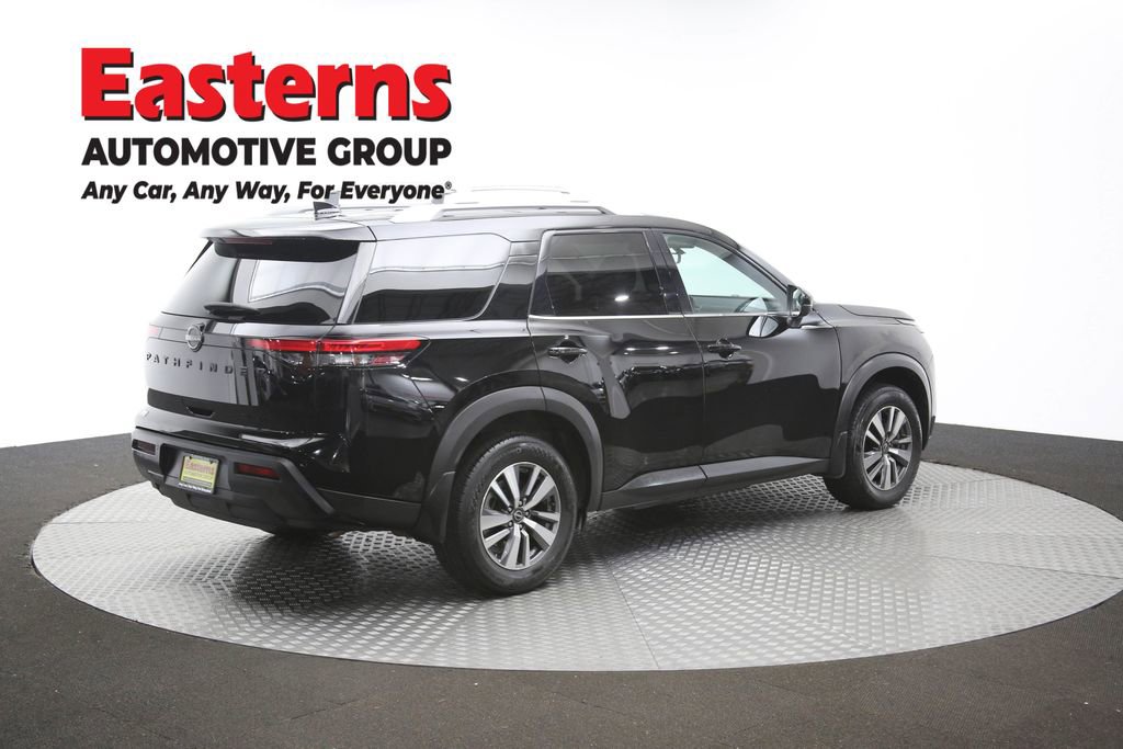 Used 2023 Nissan Pathfinder SL w/ Lighting Package (N92) AWD/4WD image 42