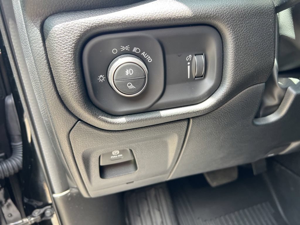 Used 2026 RAM 1500 Big Horn AWD/4WD image 30