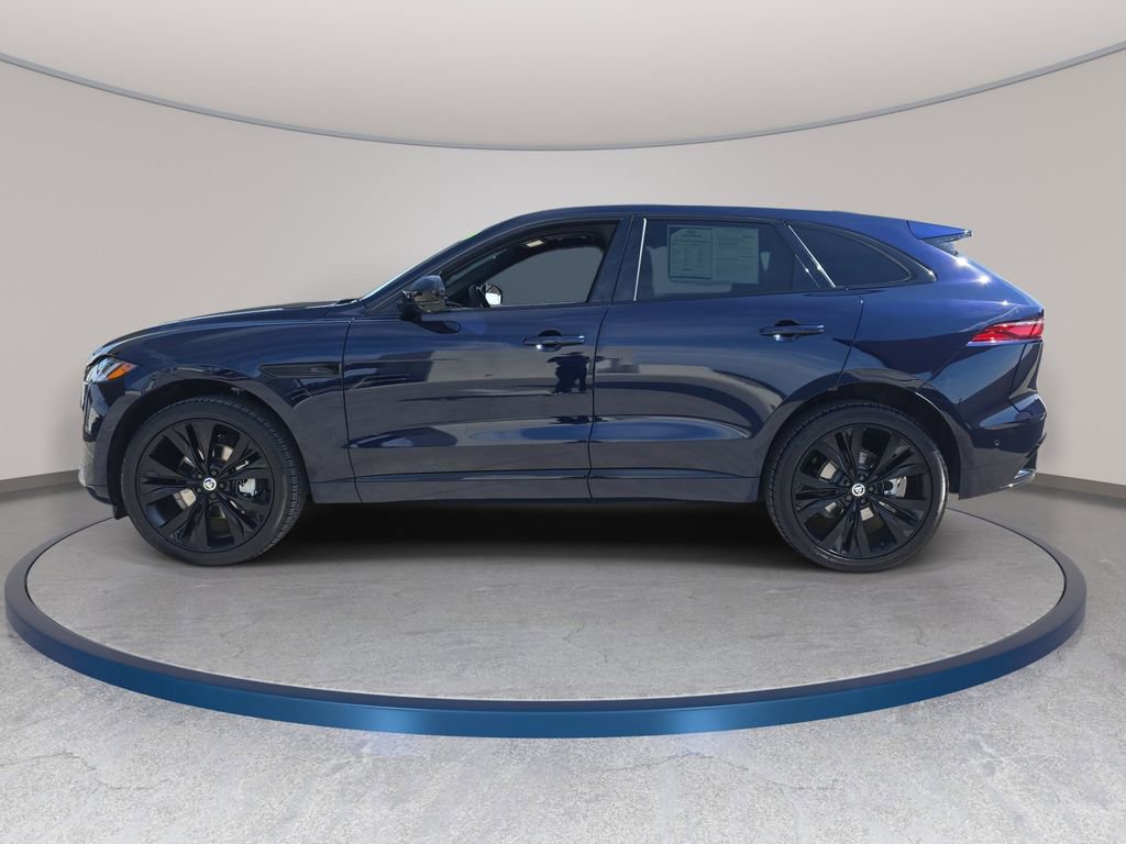 Used 2025 Jaguar F-PACE R-Dynamic S image 8