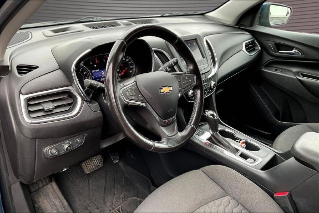 Used 2020 Chevrolet Equinox LT AWD/4WD image 16