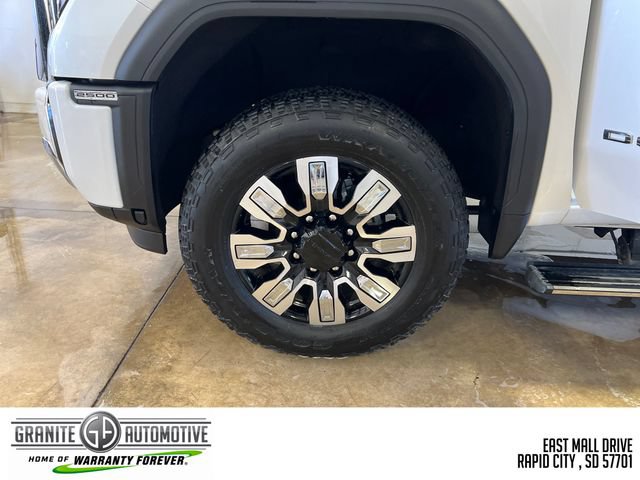 Used 2025 GMC Sierra 2500 Denali w/ Denali Reserve Package AWD/4WD image 28