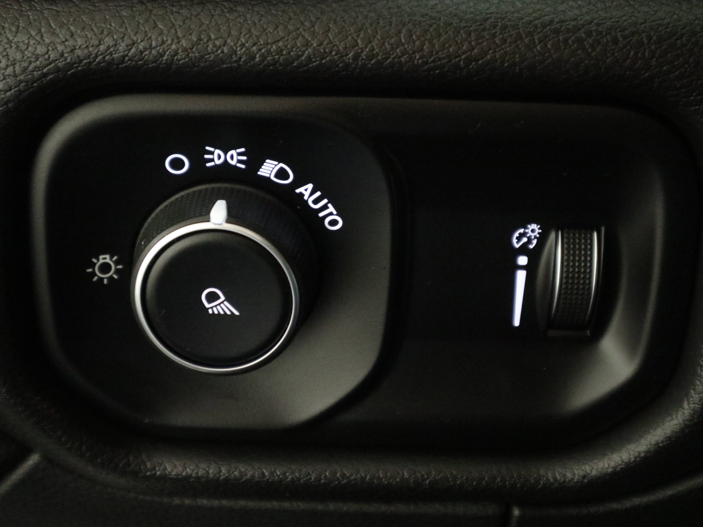 Used 2022 RAM 2500 Big Horn image 30