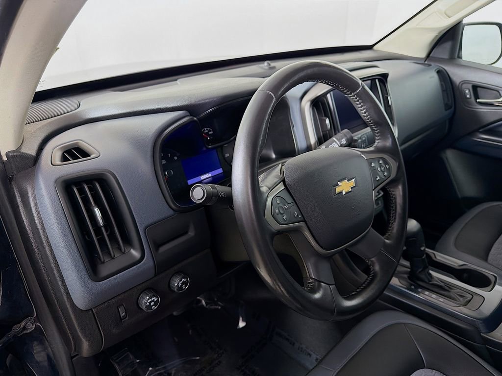 Used 2021 Chevrolet Colorado Z71 AWD/4WD image 10