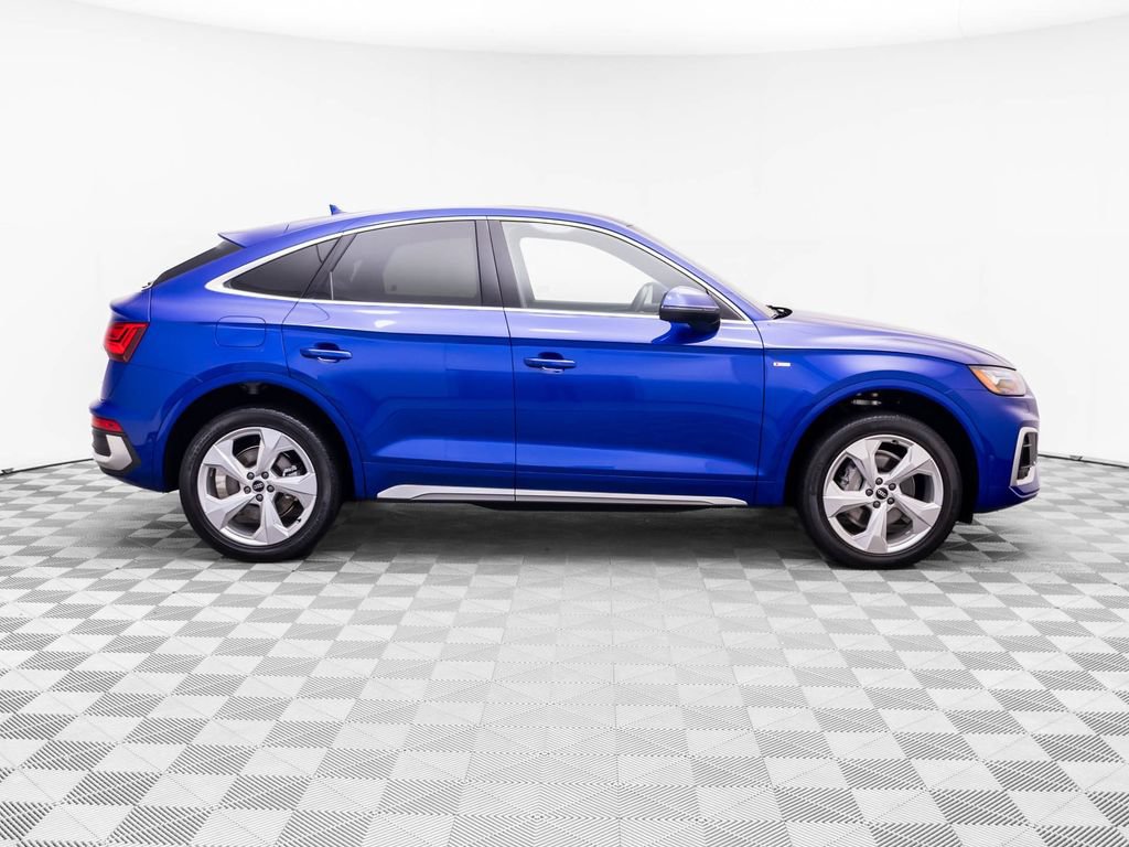 Used 2023 Audi Q5 2.0T Prestige w/ Prestige Package AWD/4WD image 7