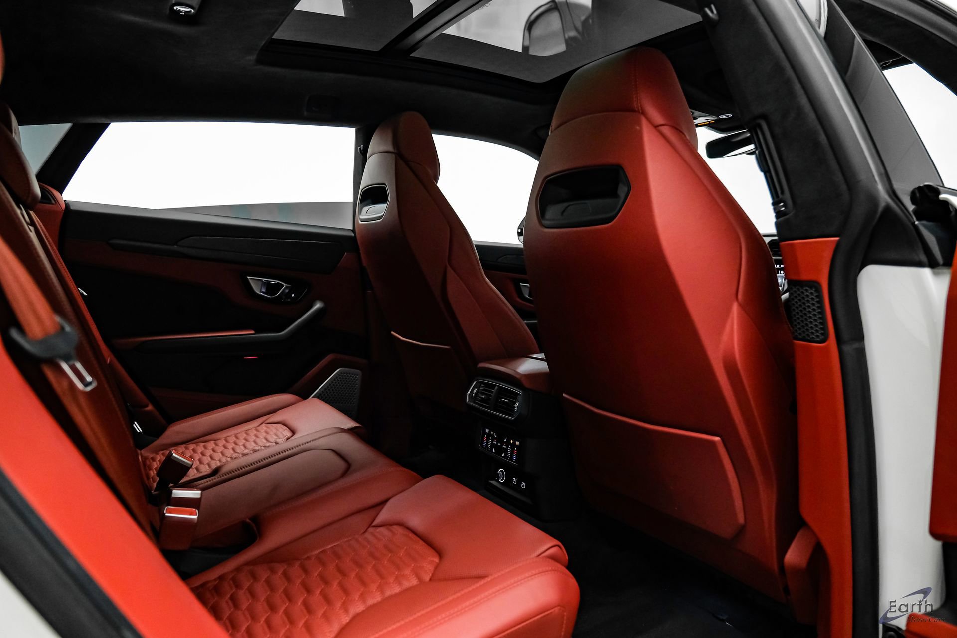 Used 2022 Lamborghini Urus image 88