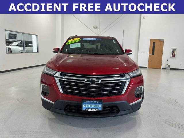 Used 2023 Chevrolet Traverse LT image 3