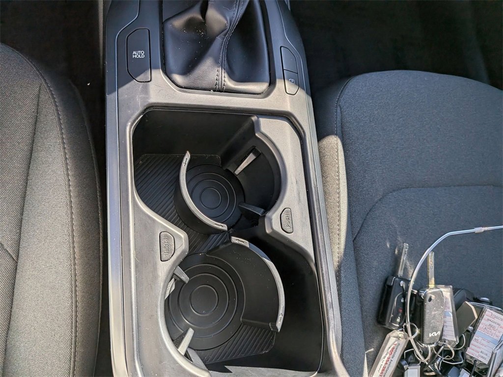 Used 2025 Kia K4 LXS image 20