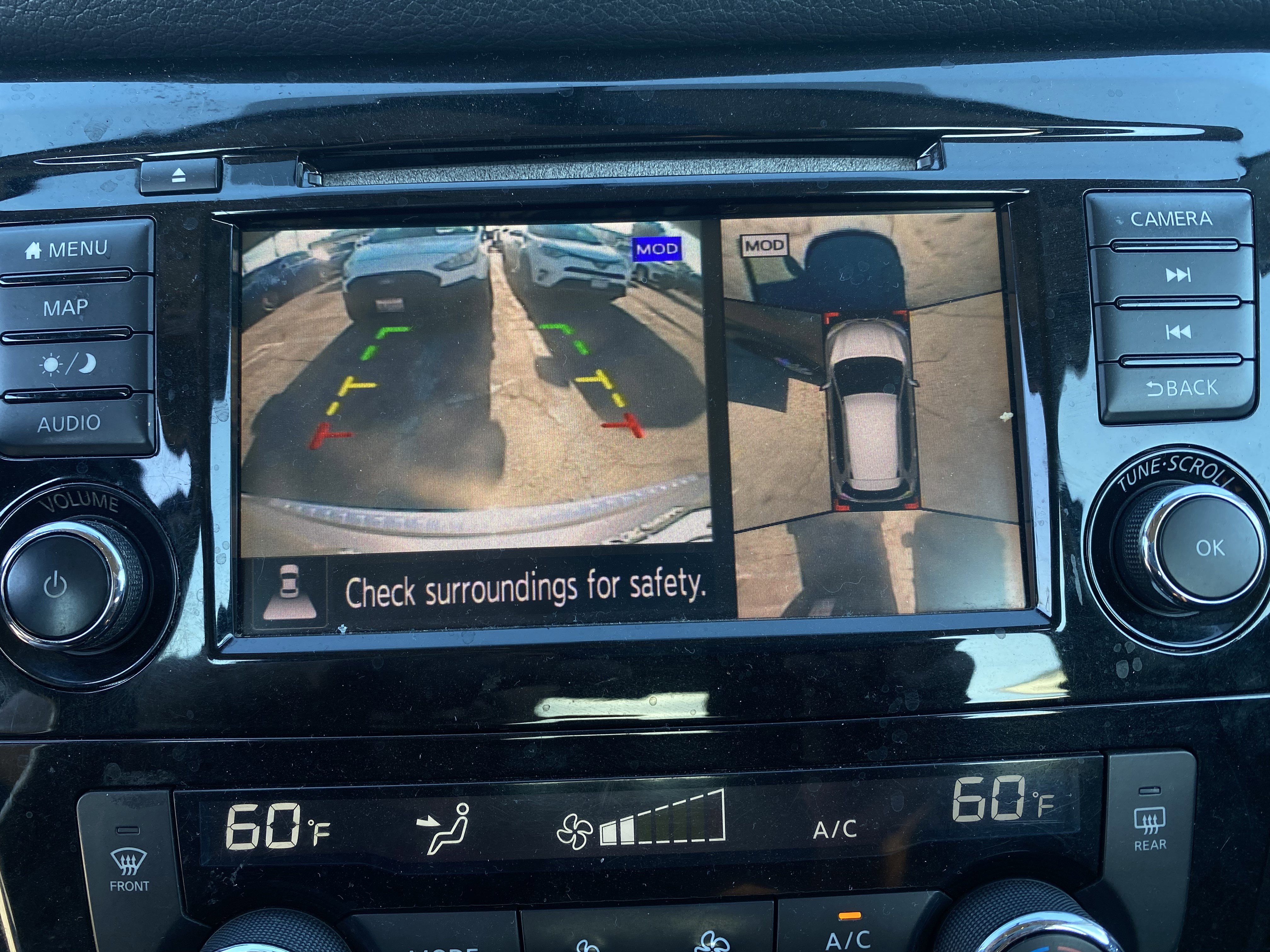 Used 2018 Nissan Rogue SV w/ Premium Package image 14