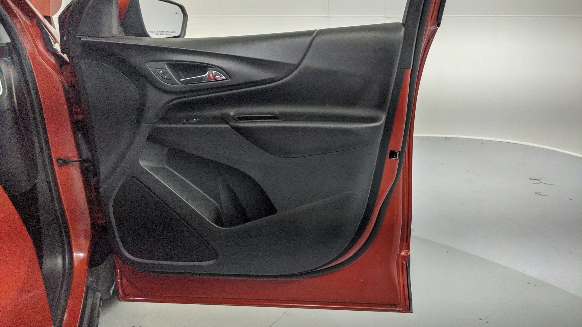 Used 2020 Chevrolet Equinox LT FWD image 36