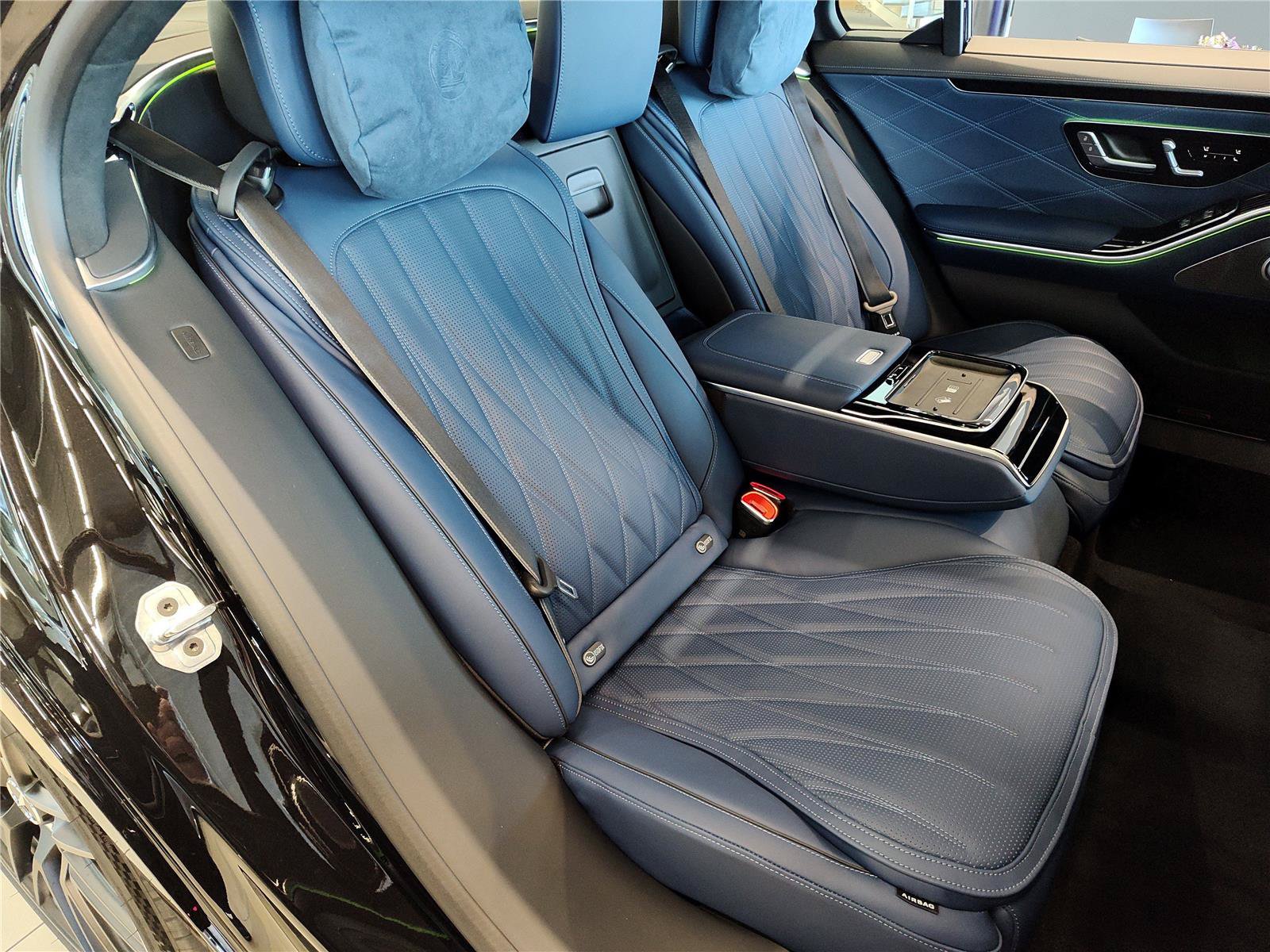 New 2026 Mercedes-Benz S 63 AMG S image 9