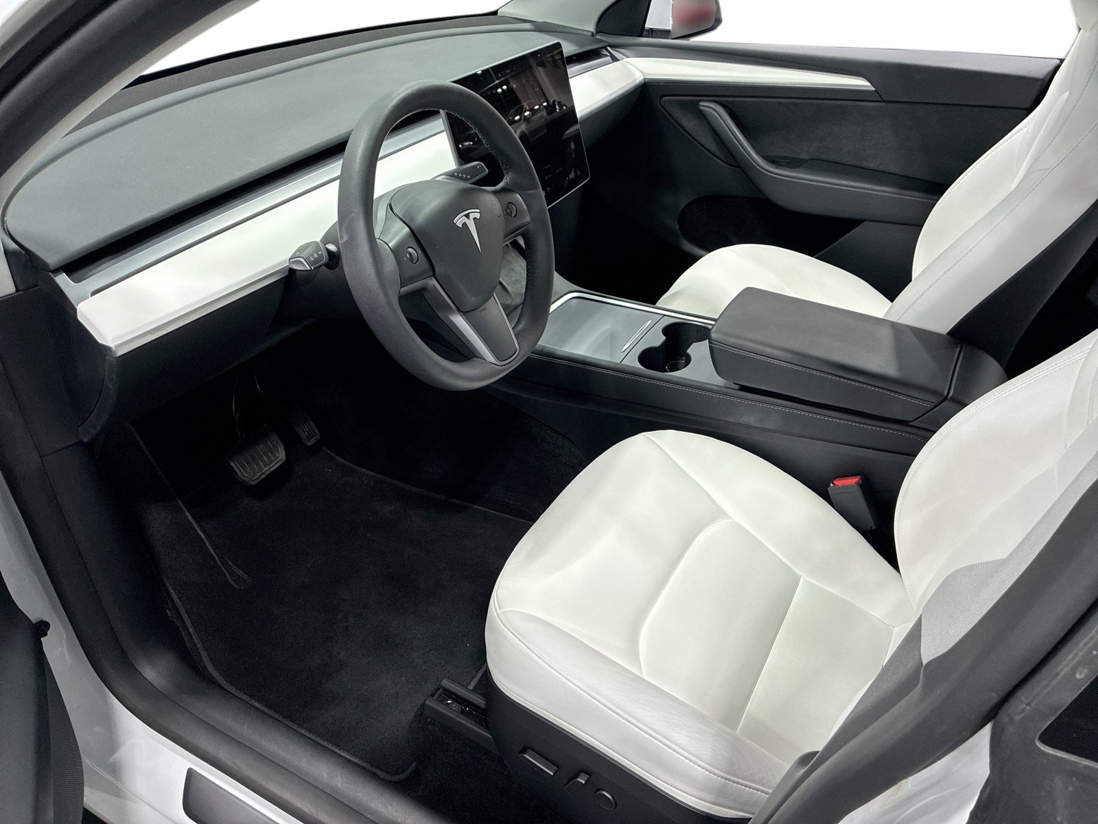 Certified 2023 Tesla Model Y Long Range AWD/4WD image 9
