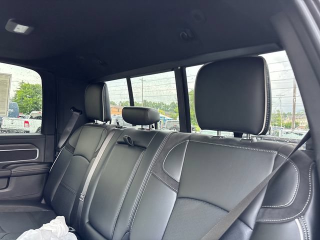New 2026 RAM 2500 Laramie w/ Night Edition AWD/4WD image 8