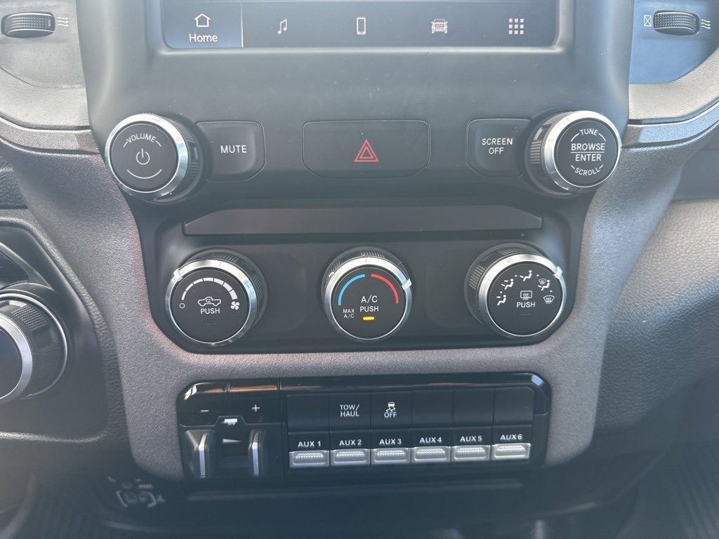 Used 2024 RAM 2500 Tradesman w/ Chrome Appearance Group video 4