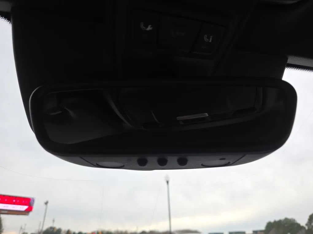 Used 2017 Mercedes-Benz C 300 4MATIC Cabriolet image 36