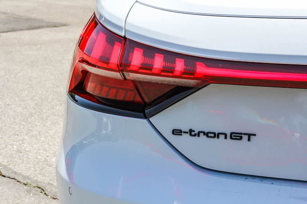 Used 2024 Audi e-tron GT Prestige w/ Prestige Package AWD/4WD image 11