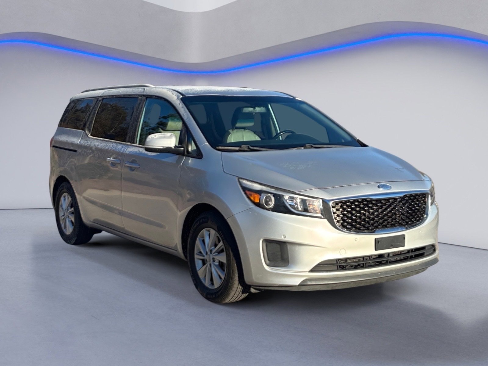 Used 2018 Kia Sedona LX w/ LX Essentials Premium Package image 4